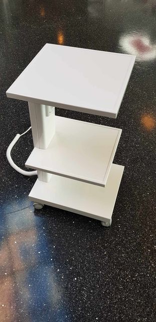 Zilfor C3RQ Trillebord m/ 3 hyller, hvit med 2 stikkontakter - Bilde 3