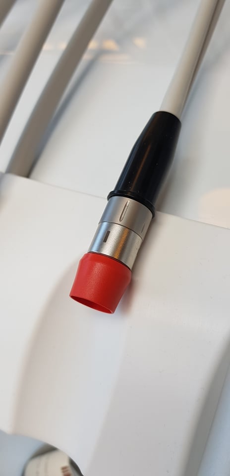 EMS NoPain rødt adapter for Kavo Piezoled slange. NETTOPRIS! - Bilde 2